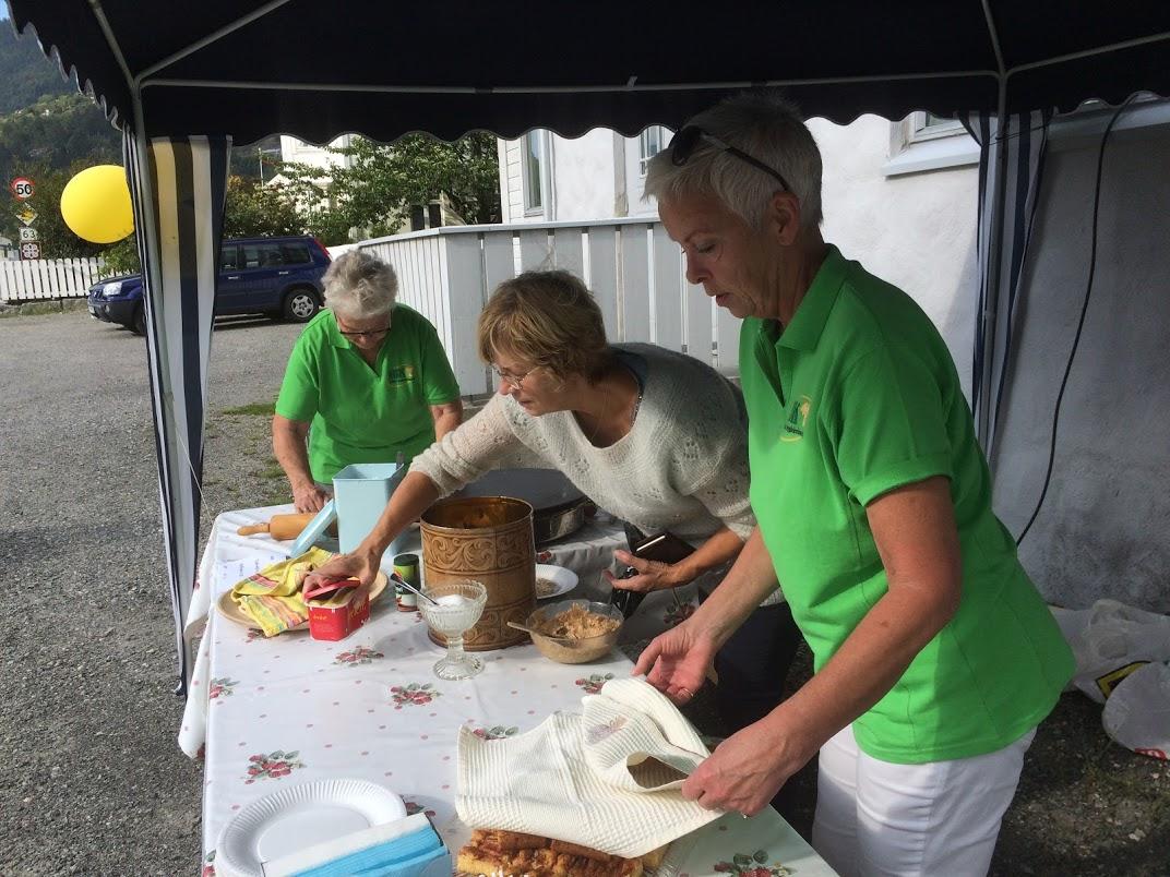 Her blir det gjort klart til aktivitet.