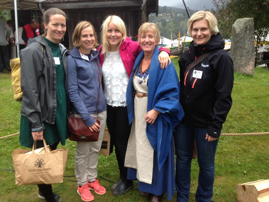 Arbeidsgruppa med Norges Bygdekvinnelag, Opplysningskontoret for meieriprodukter, Anne Røde og NOFIMA.