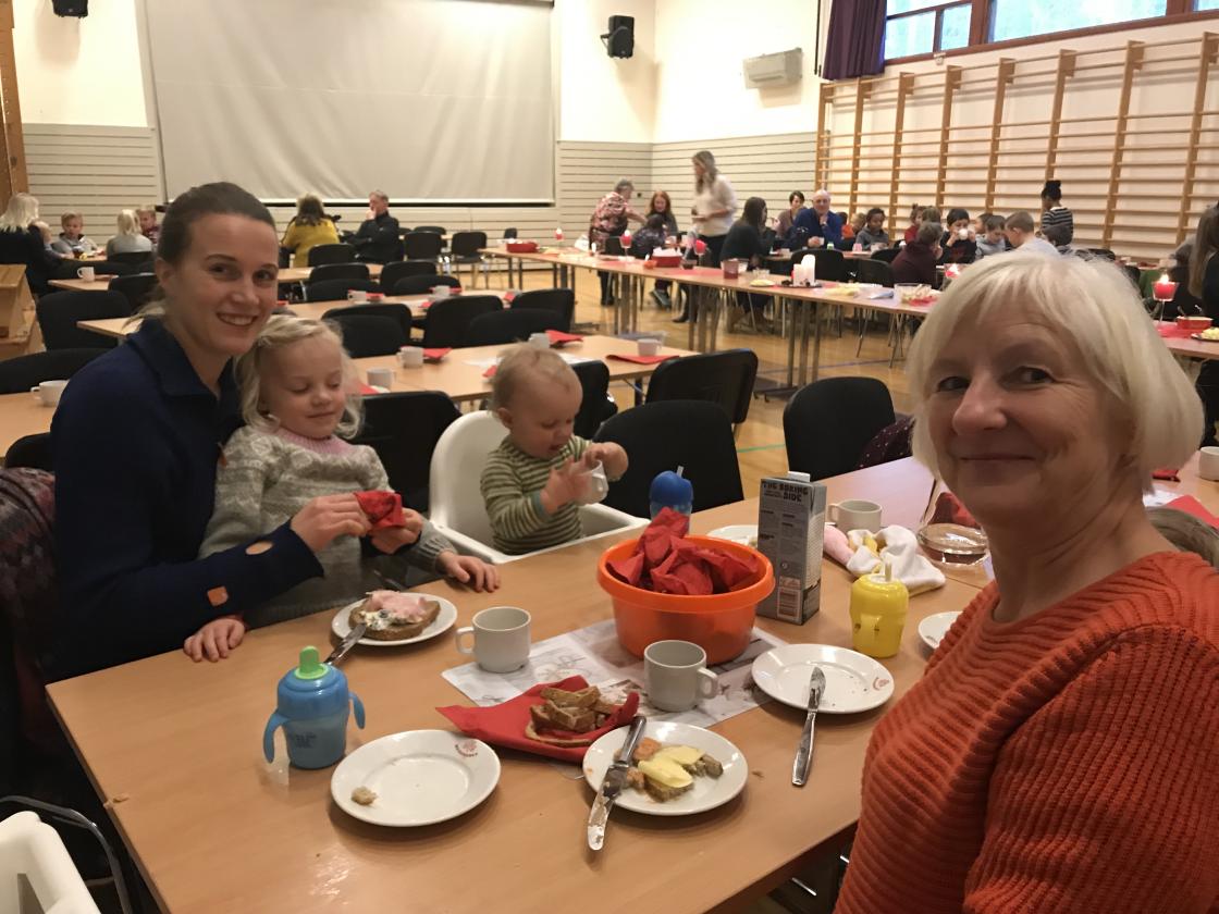 Små og store koste seg