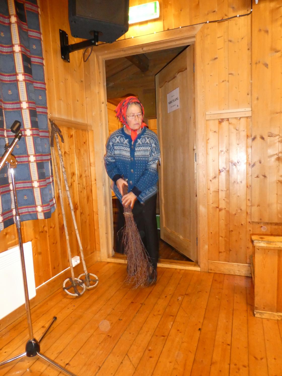 Kårkona fant barnet stående ute i ei teine.