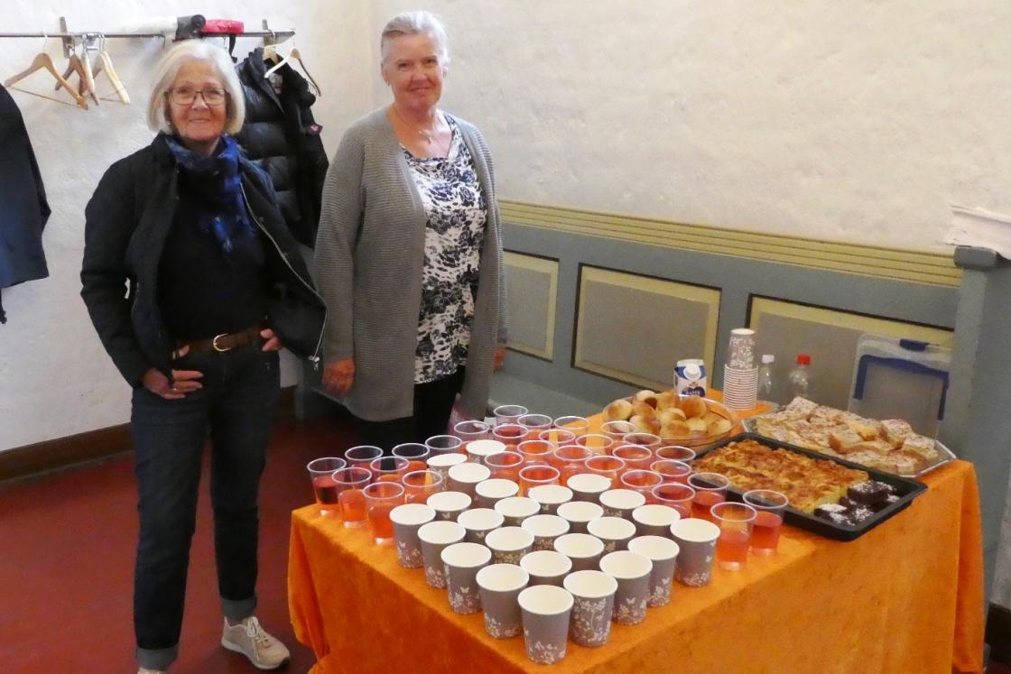 Lise og Jorunn har bakt deilige kaker