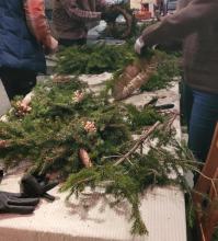 Binding av julekrans