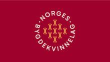 Norges Bygdekvinnelags logo på mørk rød bakgrunn